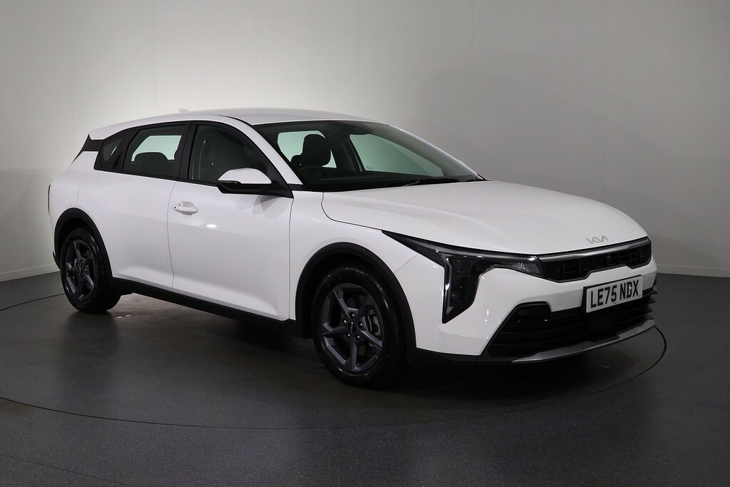 Kia K4 1.0T 115 Pure Dct Kia Approved White