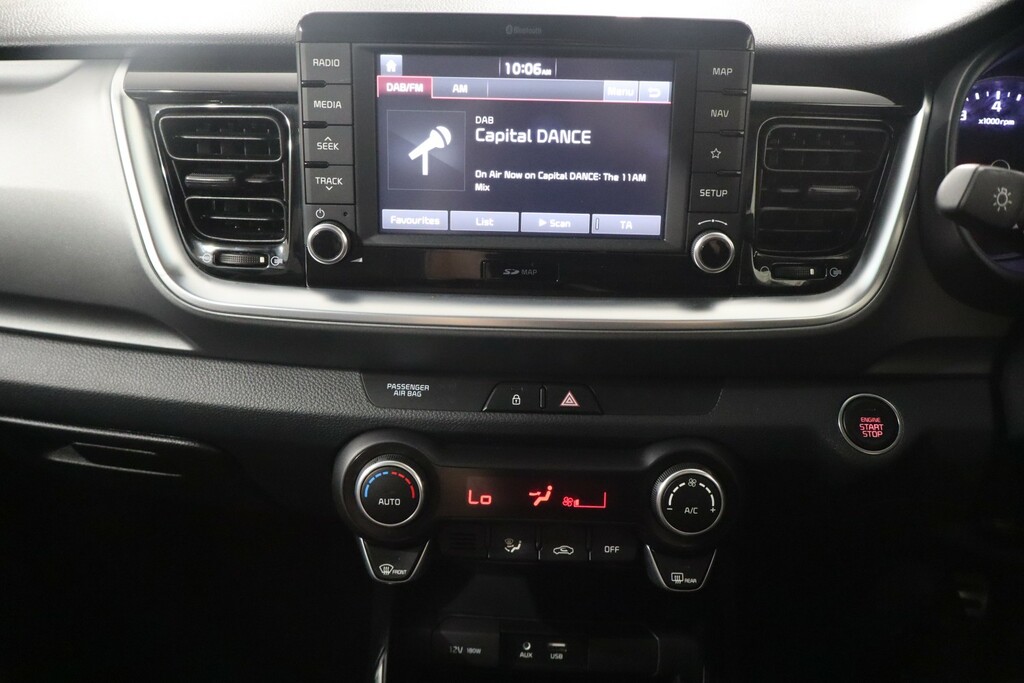 Kia Stonic Hatchback Red #23