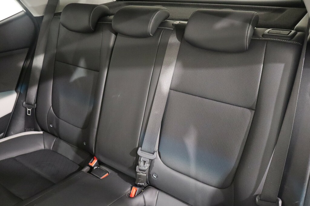 Kia Stonic Hatchback Red #12