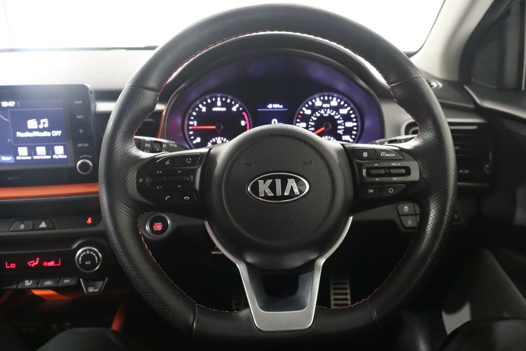 Kia Stonic First Edition Red #15