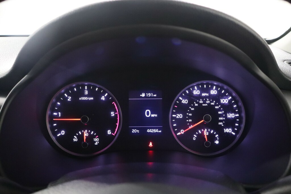 Kia Stonic First Edition Red #14