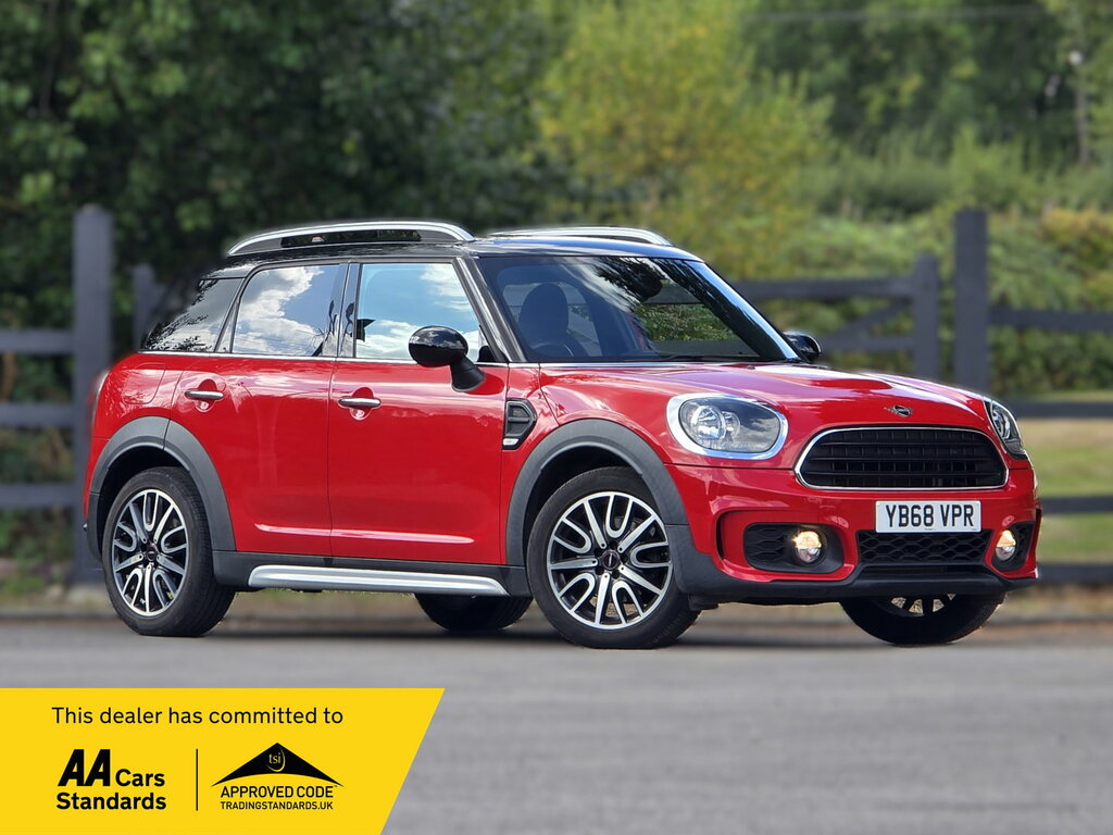 Mini Countryman 1.5 Cooper Suv Euro 6 Ss 136 P Red