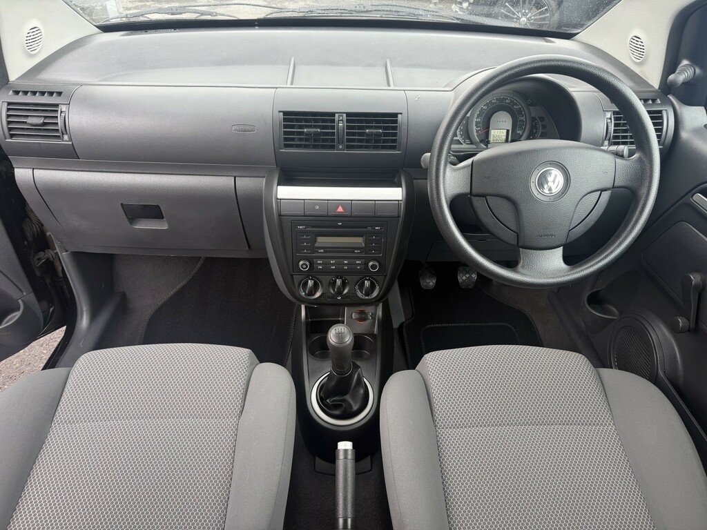 Volkswagen Fox Hatchback 1.4 16V 2010 Black