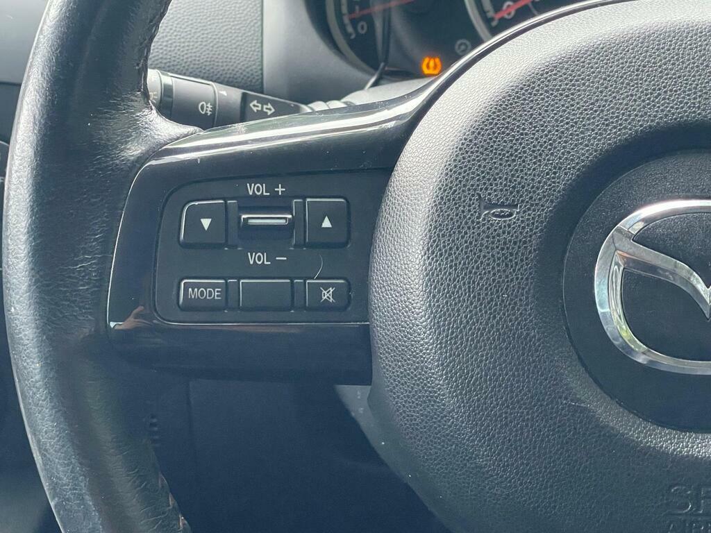 Mazda 2 Hatchback White #20