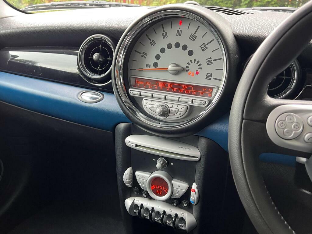 Mini Hatch 1.4 One Euro 4 2010 White #31