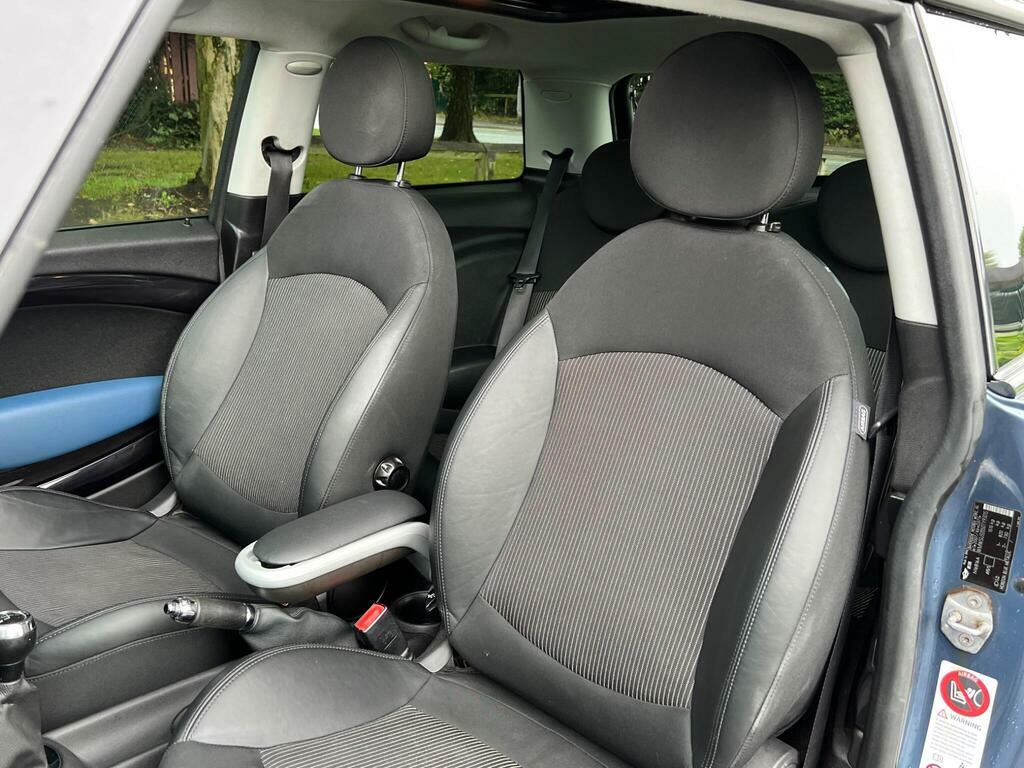 Mini Hatch 1.4 One Euro 4 2010 White #43