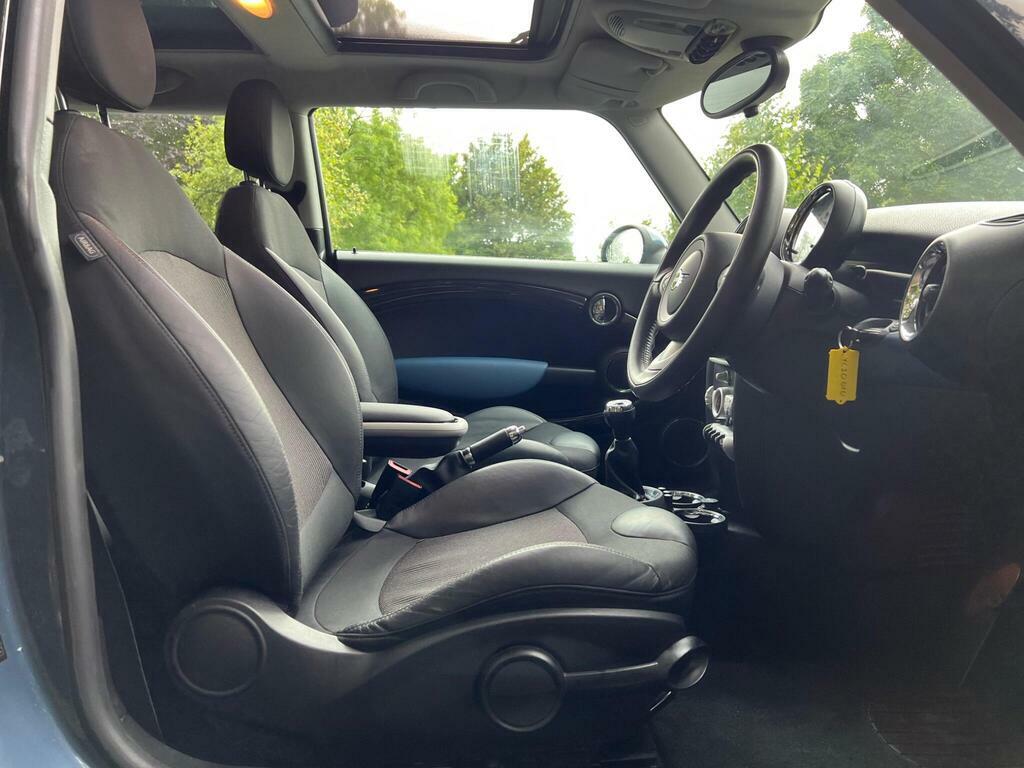 Mini Hatch 1.4 One Euro 4 2010 White #38