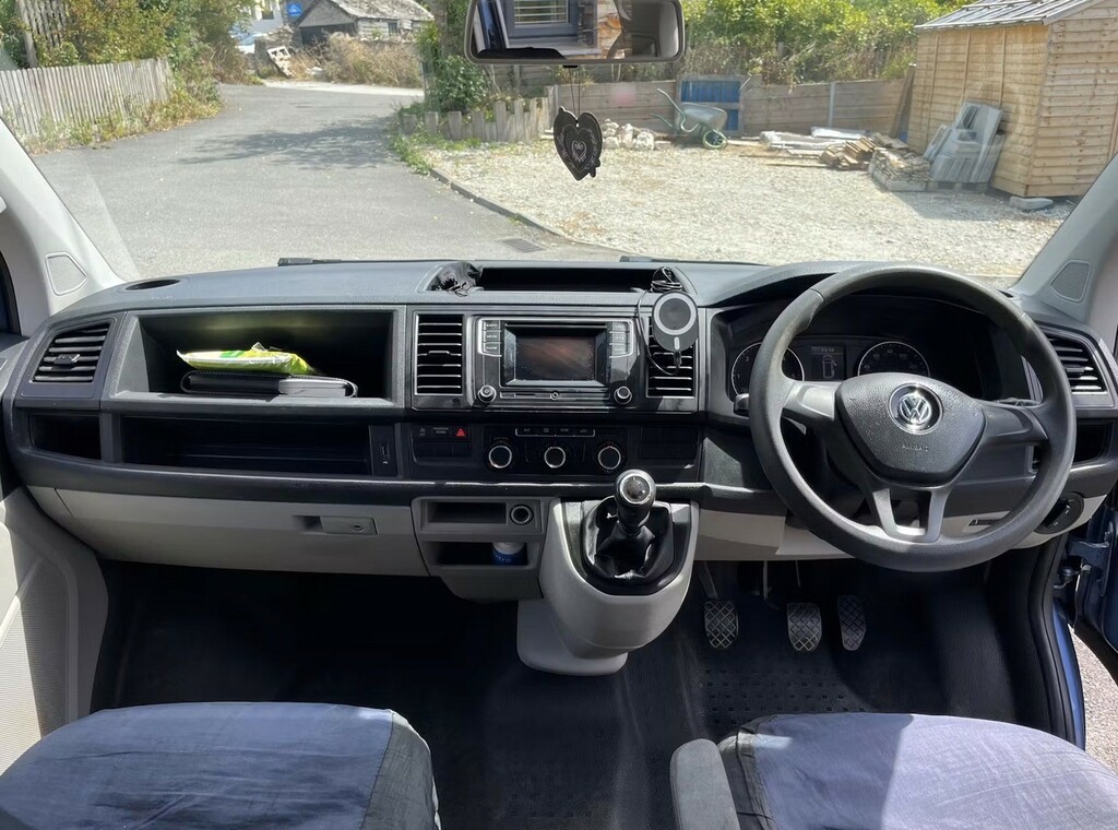 Volkswagen Transporter Shuttle Shuttle Silver #7