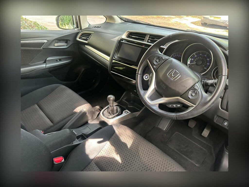 Honda Jazz 1.3 I-vtec Ex Navi Cvt Red #8
