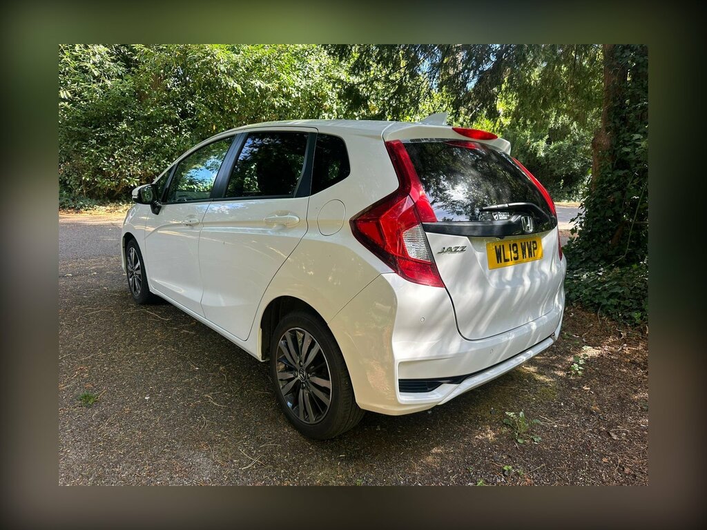 Honda Jazz 1.3 I-vtec Ex Navi Cvt Red #9