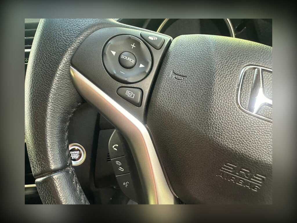 Honda Jazz 1.3 I-vtec Ex Navi Cvt Red #19