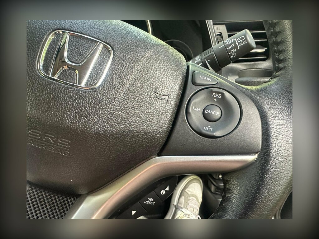 Honda Jazz 1.3 I-vtec Ex Navi Cvt Red #24
