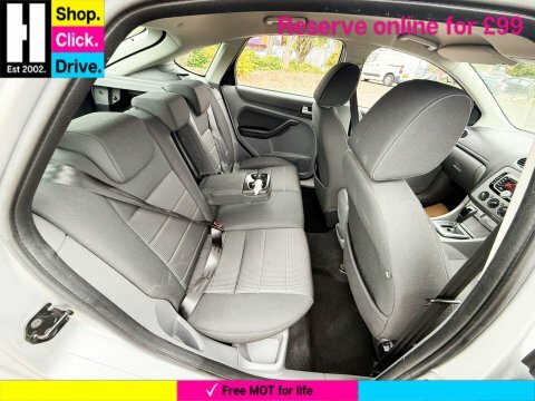 Ford Focus 1.6 Titanium Hatchback GX11JNZ Silver #3