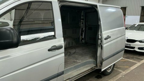 Mercedes-Benz Vito Panel Van 2.1 109Cdi Dualiner Basic Compact Panel White #8