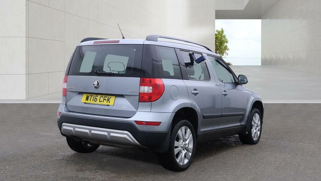 Skoda Yeti 1.2 Tsi Se L Outdoor Dsg Euro 6 Ss Grey #4