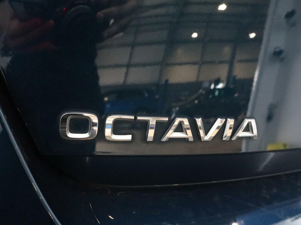 Skoda Octavia Se Technology Blue #16