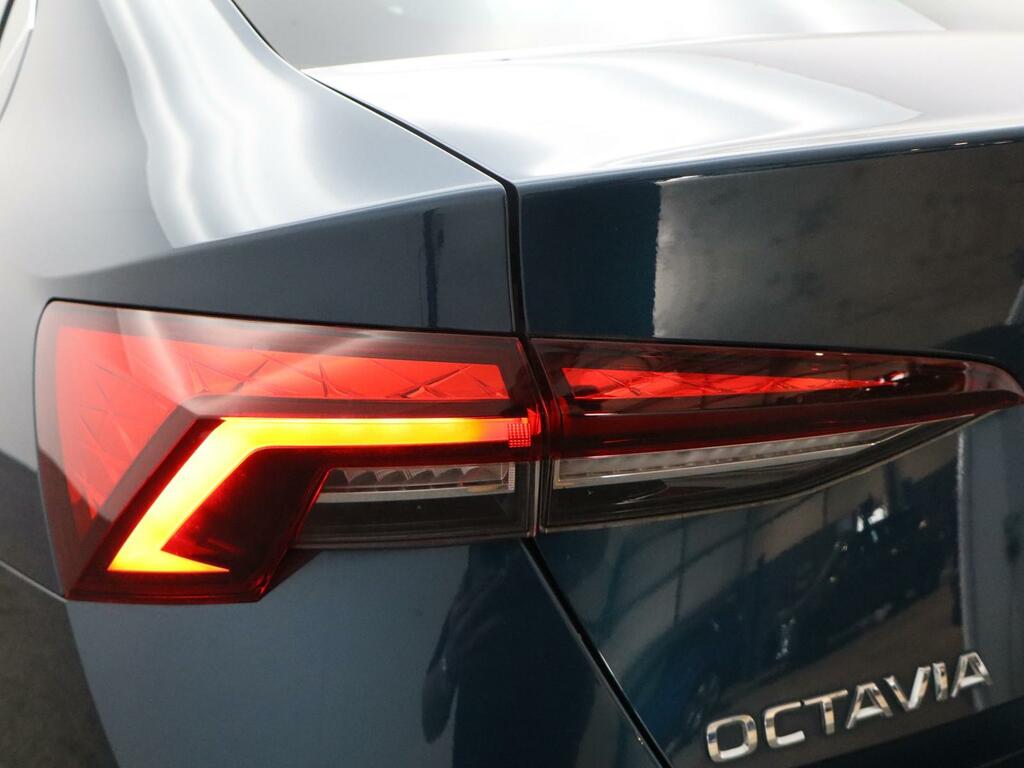 Skoda Octavia Se Technology Blue #13