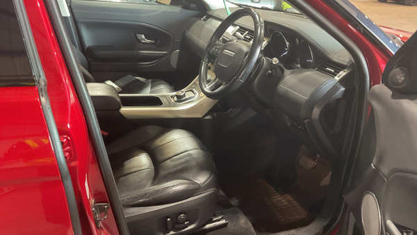 Land Rover Range Rover Evoque Td4 Se Tech SG66BBE Red #3