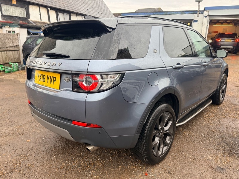 Land Rover Discovery Sport Td4 Se Tech YX18YVP Blue #3