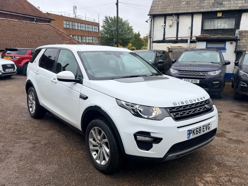 Land Rover Discovery Sport Td4 Se Tech White #3