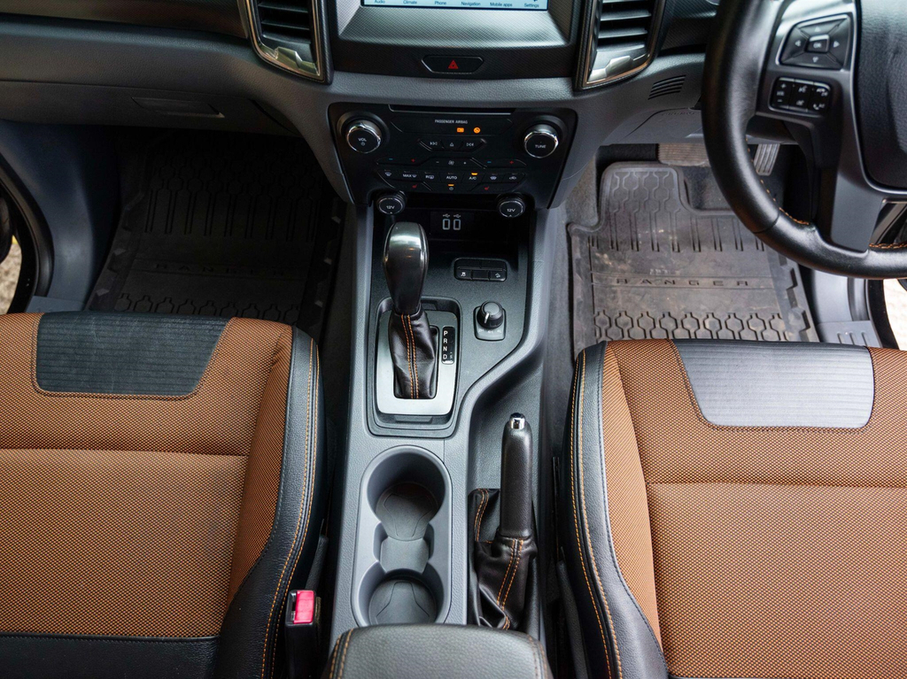 Ford Ranger  Black #71