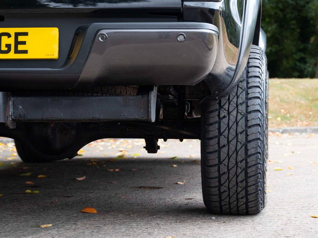 Ford Ranger  Black #55