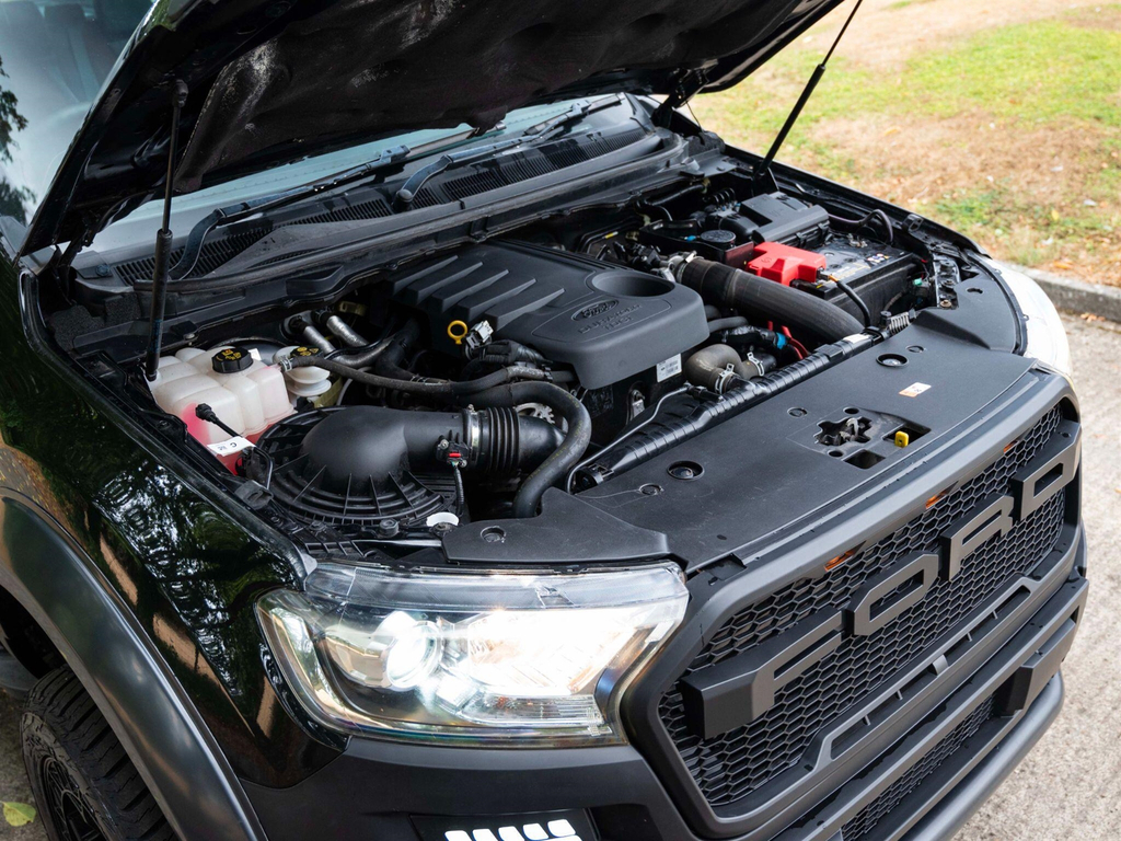 Ford Ranger  Black #25