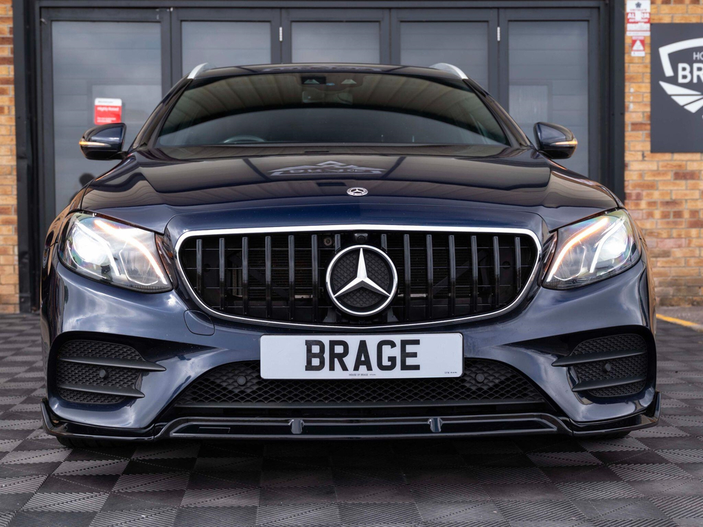 Mercedes-Benz E Class E 220 D Black #35