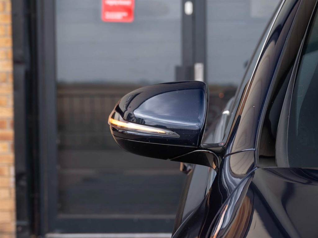 Mercedes-Benz E Class E 220 D Black #48