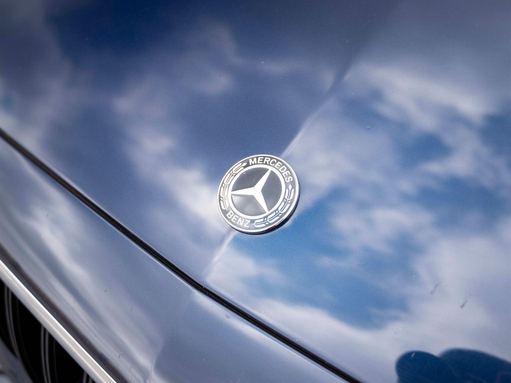 Mercedes-Benz E Class E 220 D Black #58