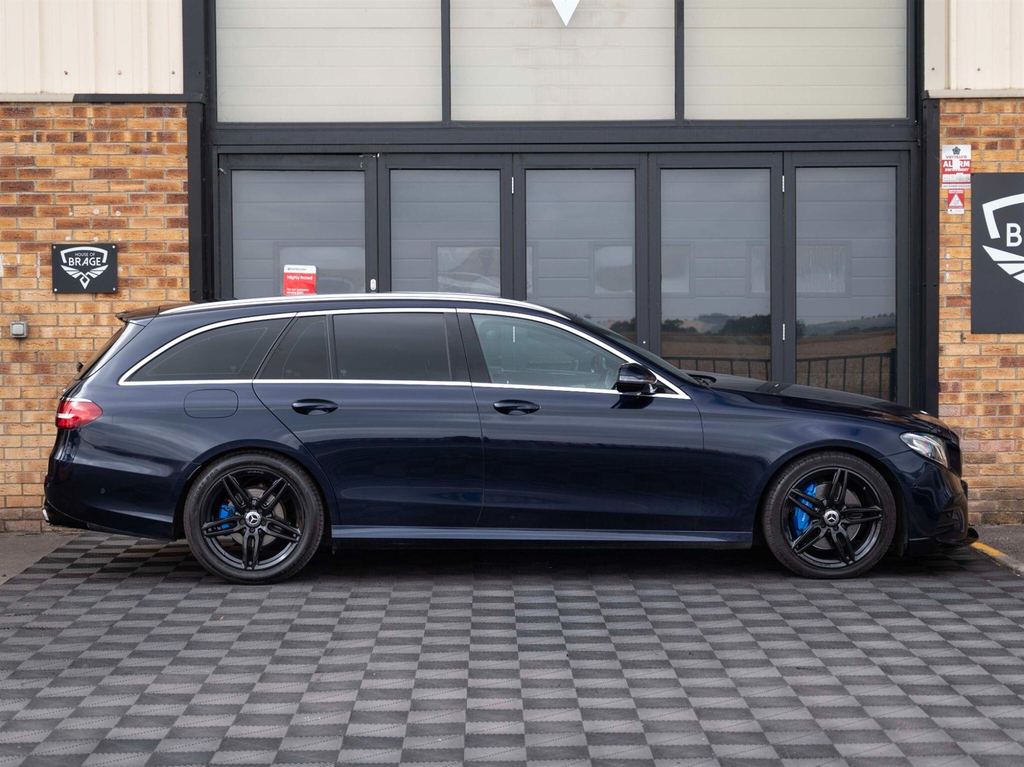 Mercedes-Benz E Class E 220 D Black #29