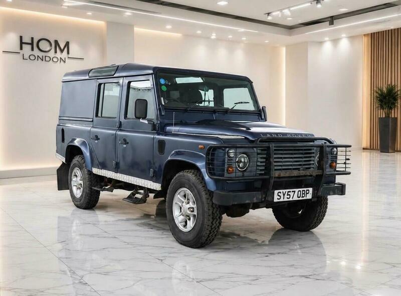 Land Rover Defender 2.4 Tdci County Station Blue