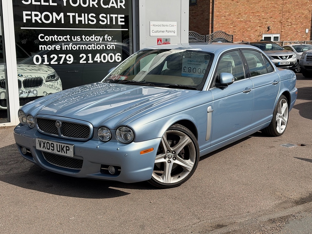 Jaguar XJ Td Sovereign Blue