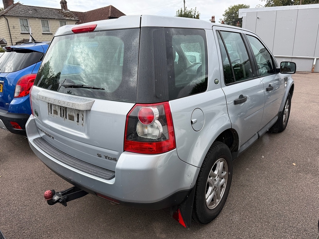 Land Rover Freelander 2 Td4 S Silver #4