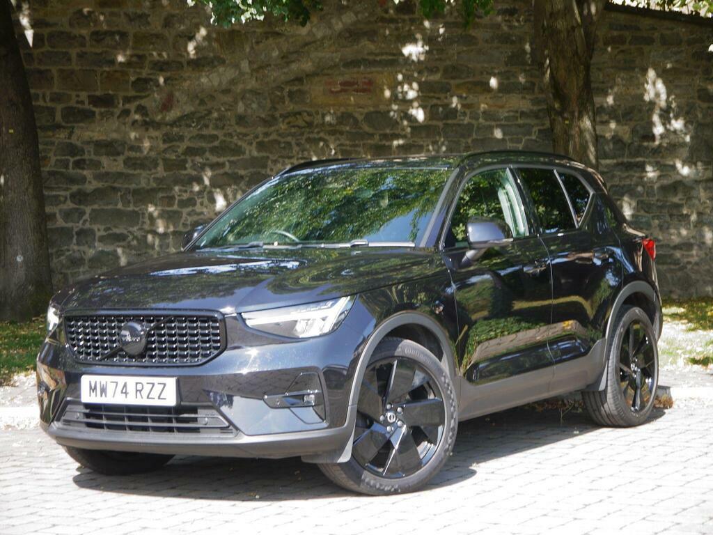 Volvo XC40 2.0 B4 Mhev Plus Black Edition Dct Euro 6 S MW74RZZ Black #4