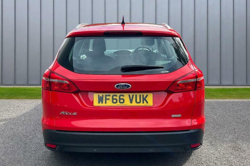 Ford Focus 1.0T Ecoboost Titanium Euro 6 Ss WF66VUK Red #6