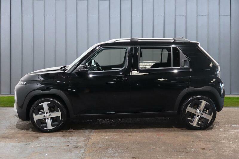 Hyundai Inster Long Range 49Kwh 02 Black #5