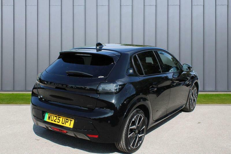 Peugeot e-208 Hatchback Black #8
