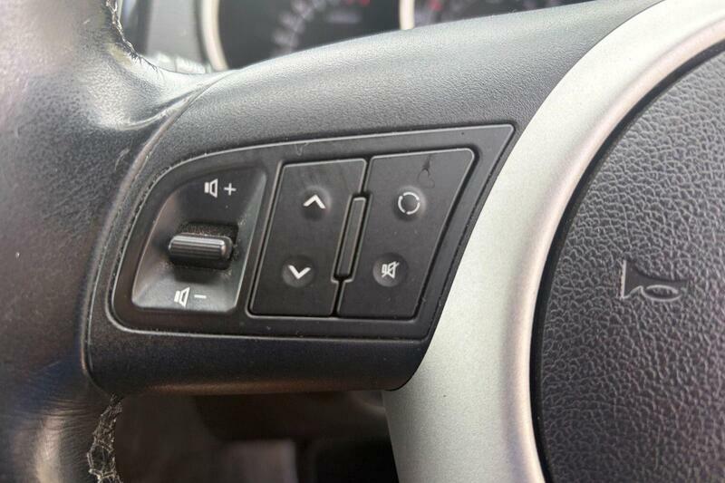 Kia Venga 2 Red #11