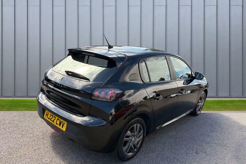Peugeot 208 1.2 Puretech Active Premium Euro 6 Ss Black #4