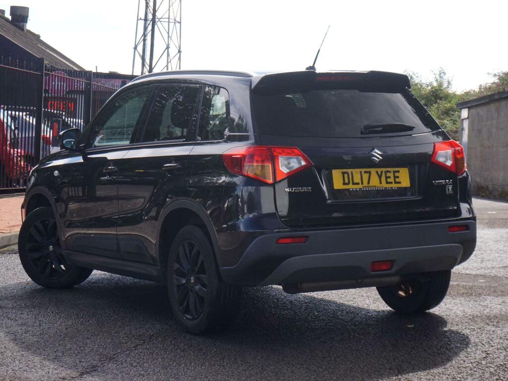 Suzuki Vitara Kuro Black #4