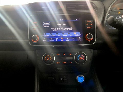 Nissan Leaf Hatchback Blue #17