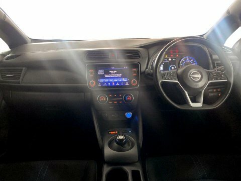 Nissan Leaf Hatchback Blue #18