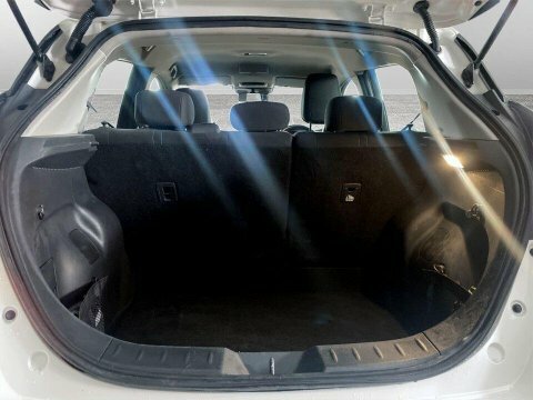 Nissan Leaf Hatchback Blue #20