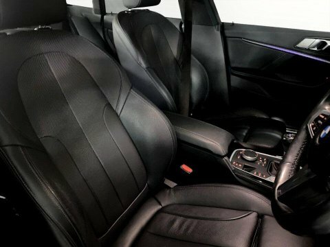 BMW 2 Series Automatic White #11