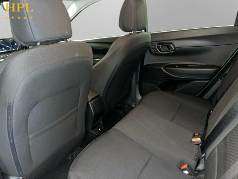 Hyundai I20 Coupe White #20
