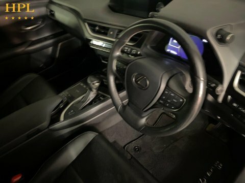 Lexus UX Green #12