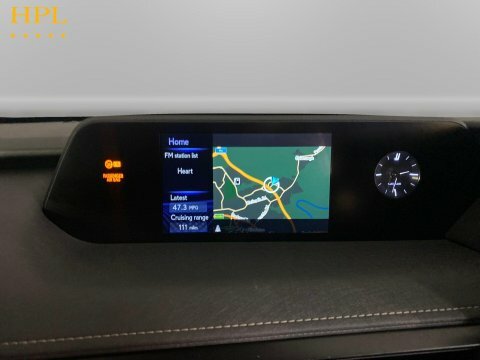Lexus UX Green #15