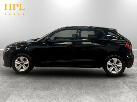 Audi A1 Automatic Red #4