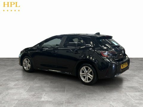 Toyota Corolla 2022 72 2.0 #5